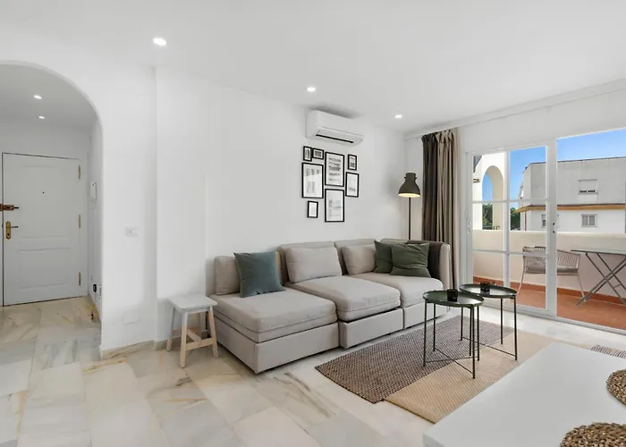 Retreat In By Costarentals - Ref 78